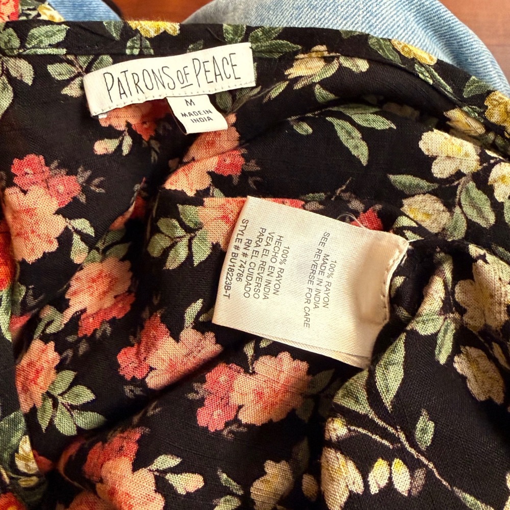 Patrons of Peace Blouse Womens Medium Black Floral Tie Waist Ruffle Sleeve Top - Picture 6 of 6